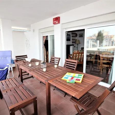 Apartment Global Immo 3312 Royal Marina I *